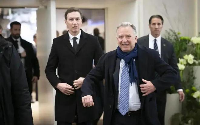 捕魚機:外交部:近日中方有三艘船舶過航霍爾木玆海峽